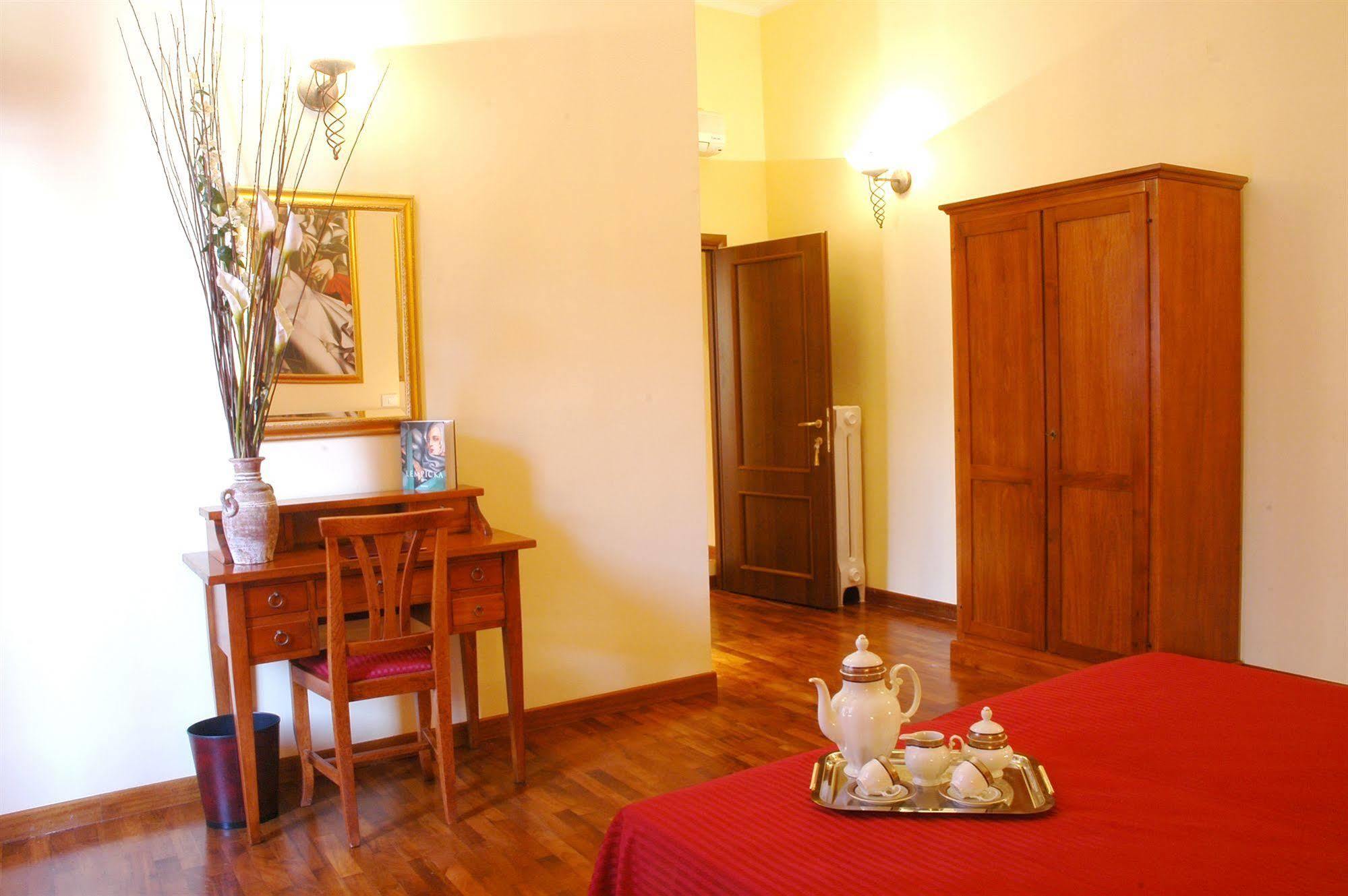 Tamara'S Suites Рим Екстериор снимка
