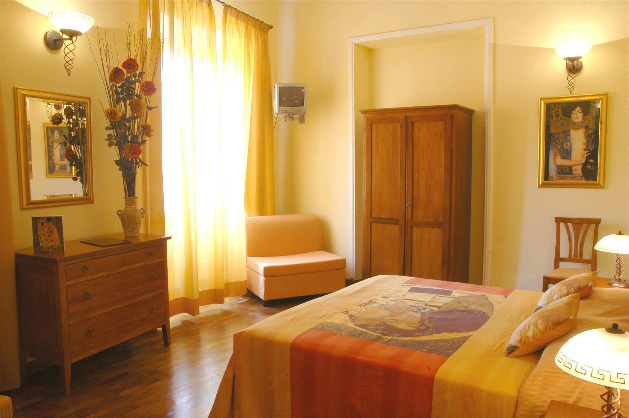 Tamara'S Suites Рим Екстериор снимка