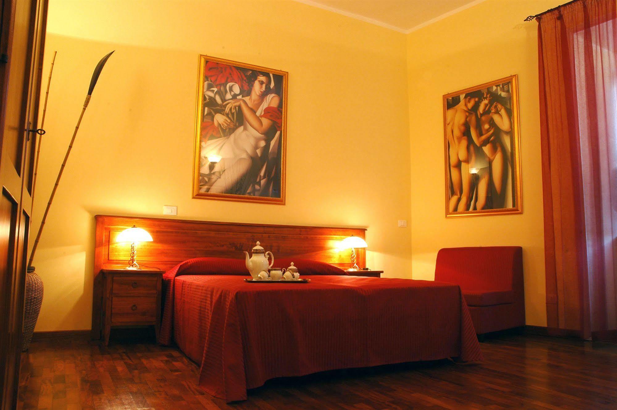 Tamara'S Suites Рим Екстериор снимка